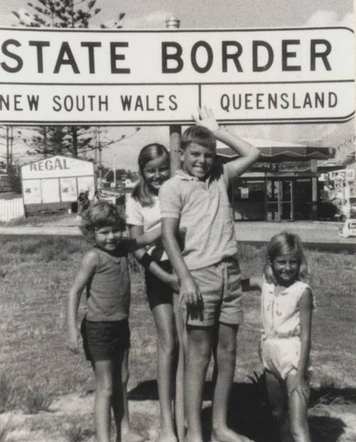 Tony Abbott with his three sisters on holidays on the Gold Coast © SW